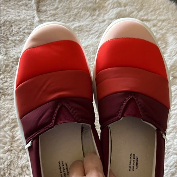 Toms | Alpargata Mallow Puff Multicolor Red Pink Slip On Shoes Size 8 - Picture 5 of 6